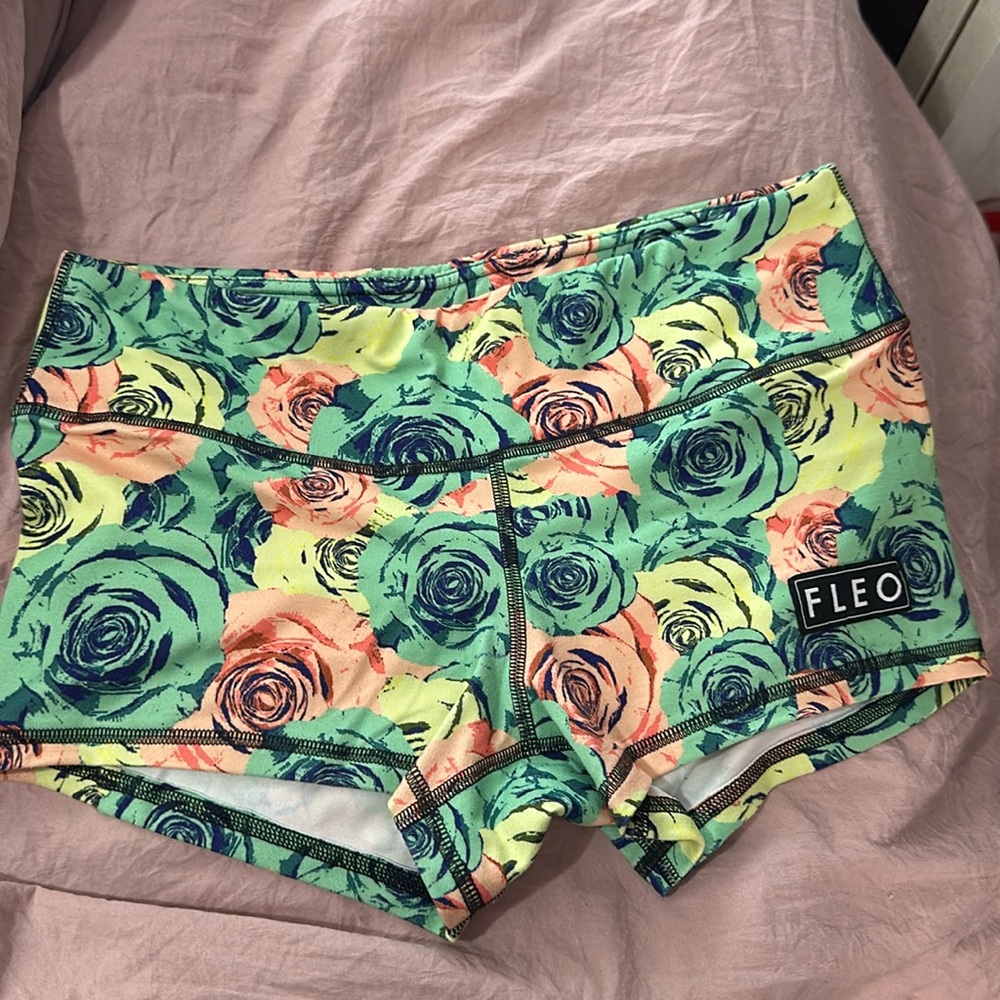 Fleo shorts
